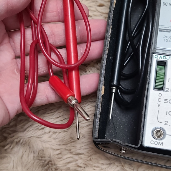 Vintage Universal Multimeter with Red Probes, M75, Made In Japan - Picture 4 of 7